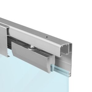 SC - POSUVNÝ SYSTÉM 100 SILENT GLASS S 80 KG SP s obojstranným krytom na profil SC – posuvný systém 100 SILENT GLASS S pre dvojkrídlové dvere 2D 3000/80 KG SP s obojstranným krytom Strieborná matná